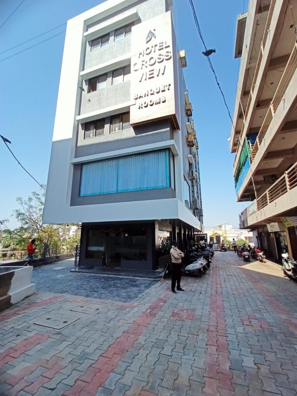Hotel Crossview Palanpur Exterior photo